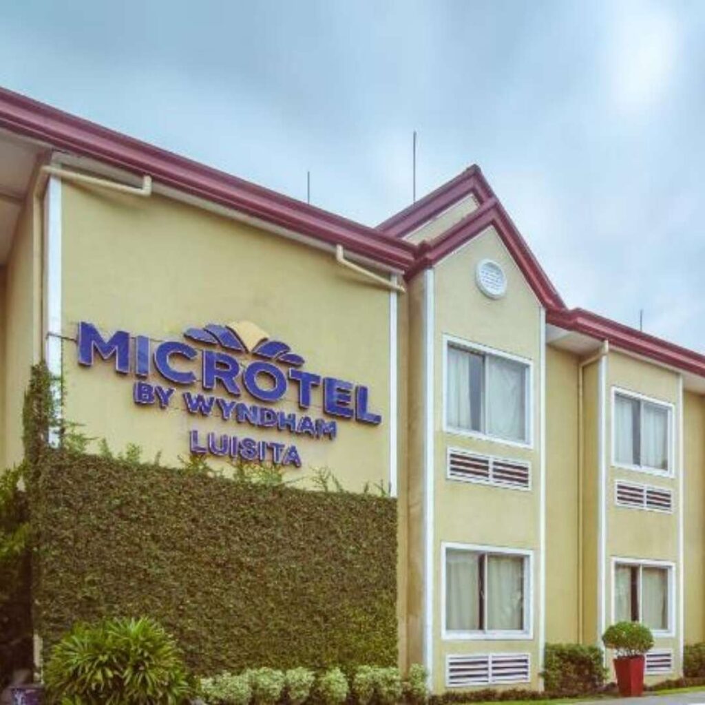 Microtel by Wyndham - Grandson Travel and Tours (10)